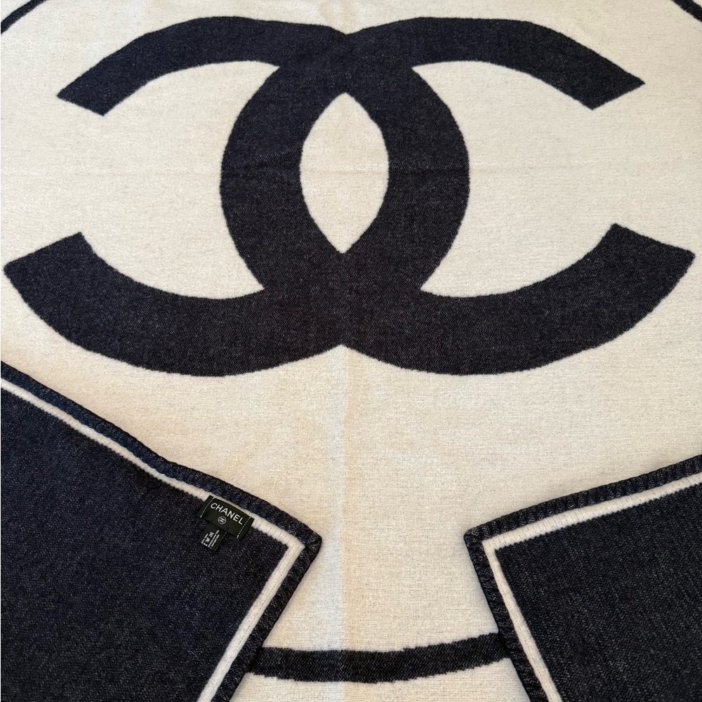 Chanel CC Logo Wool Cashmere Throw Blanket